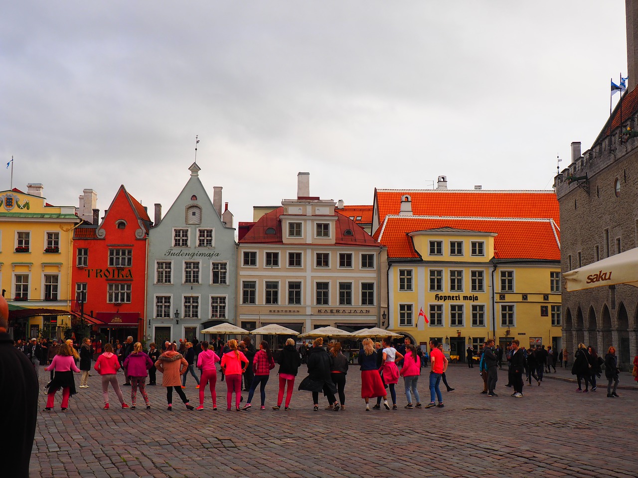 Image - tallinn marketplace dance