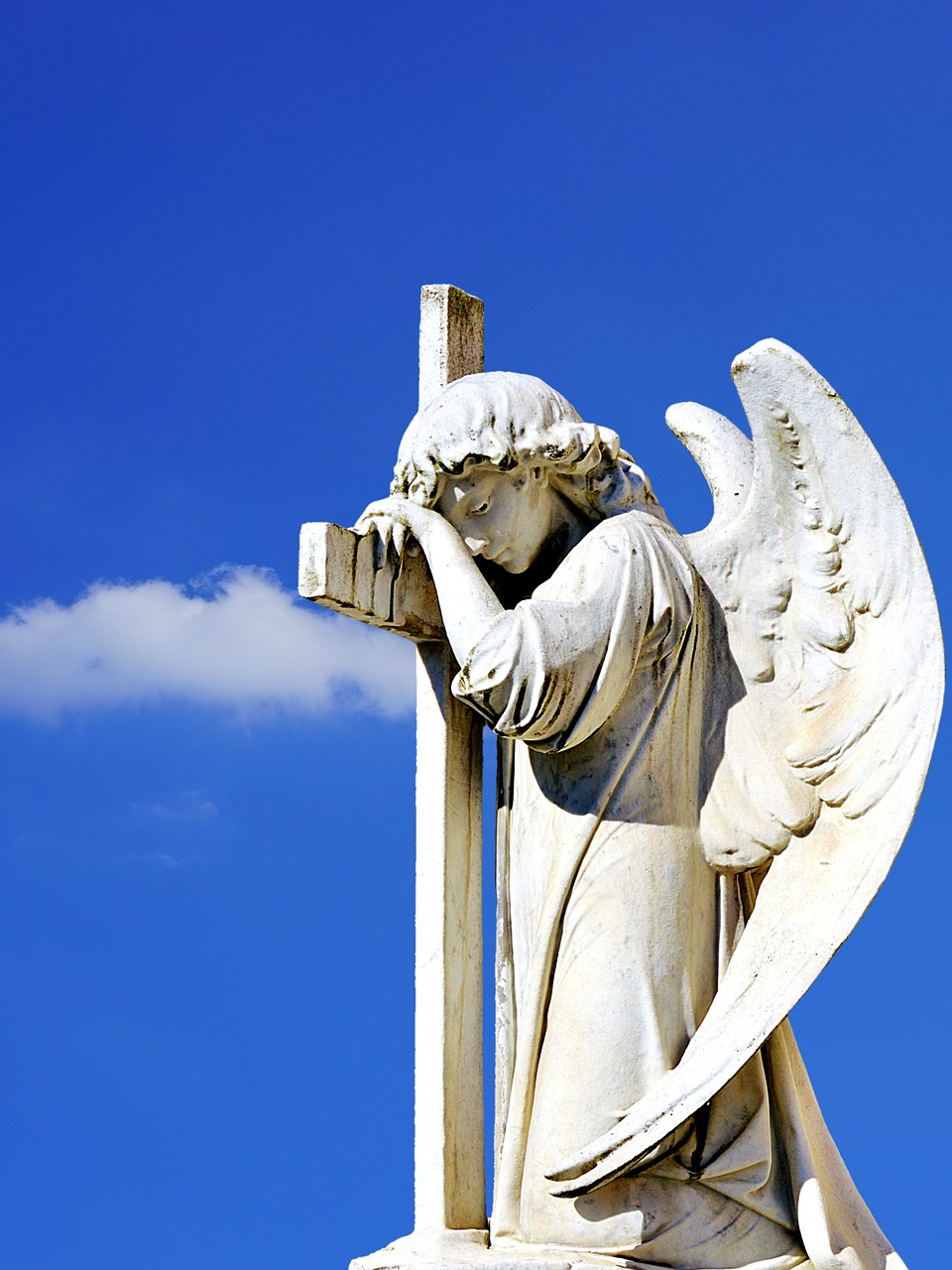 Image - angel sculpture statue angel figure
