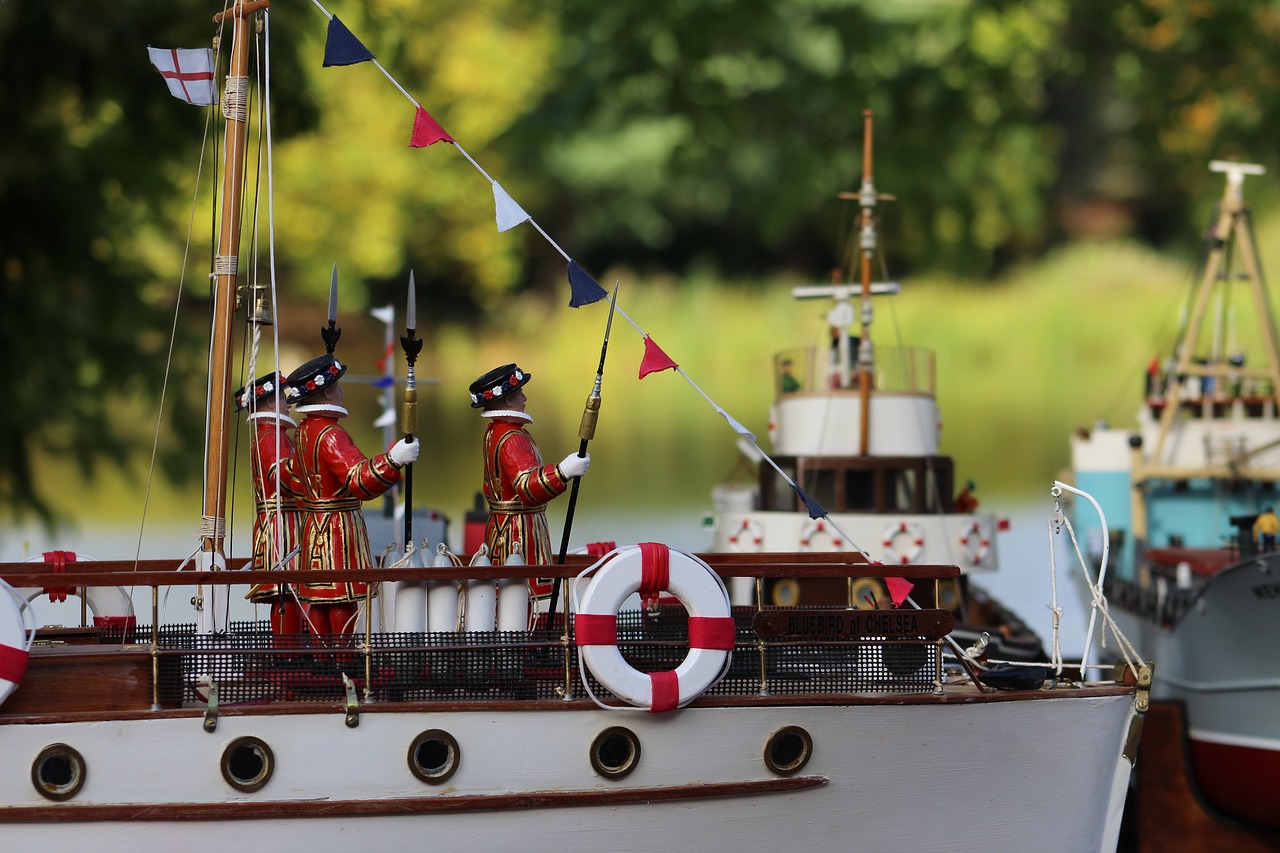Image - boat model sailing lake