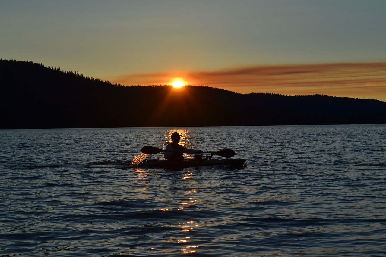 Image - sunset mountains kayak oar water