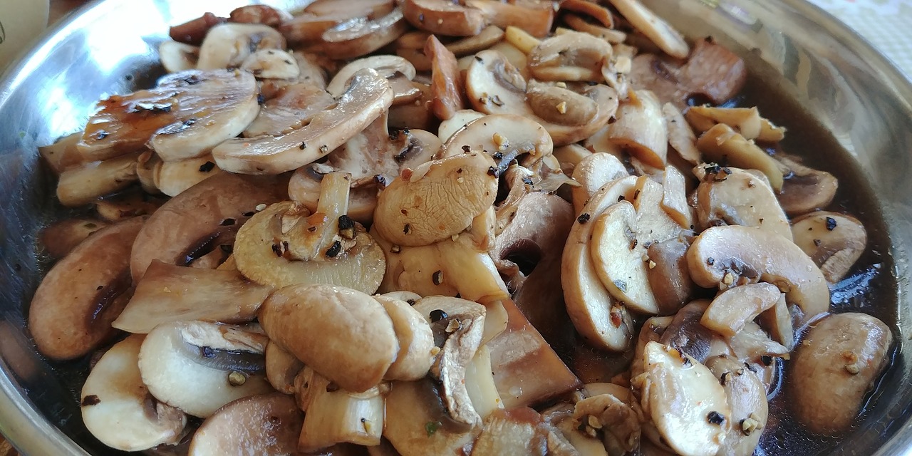 Image - mushrooms healthy vegan stir fry