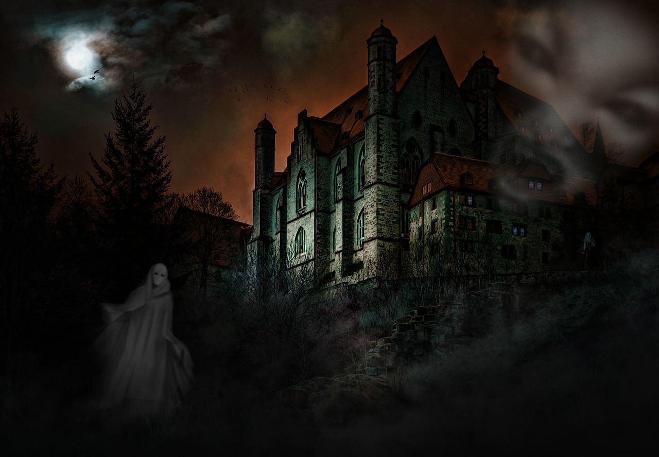 Image - castle mystical ghosts creepy