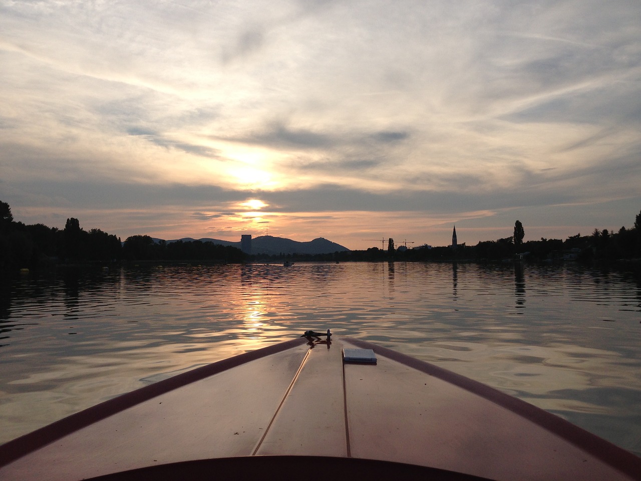 Image - vienna danube sunset