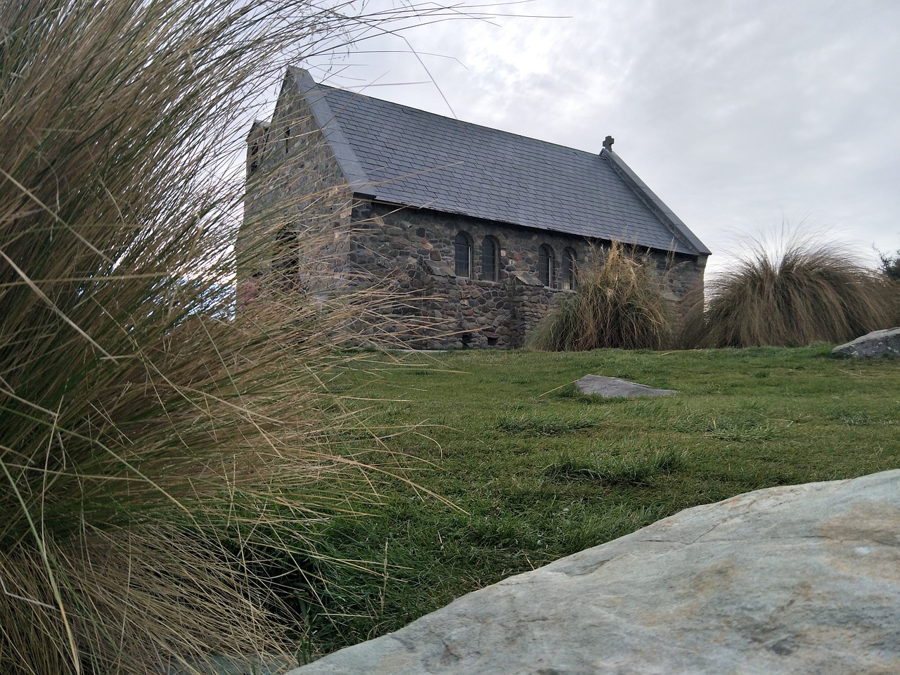 Image - church old building grass