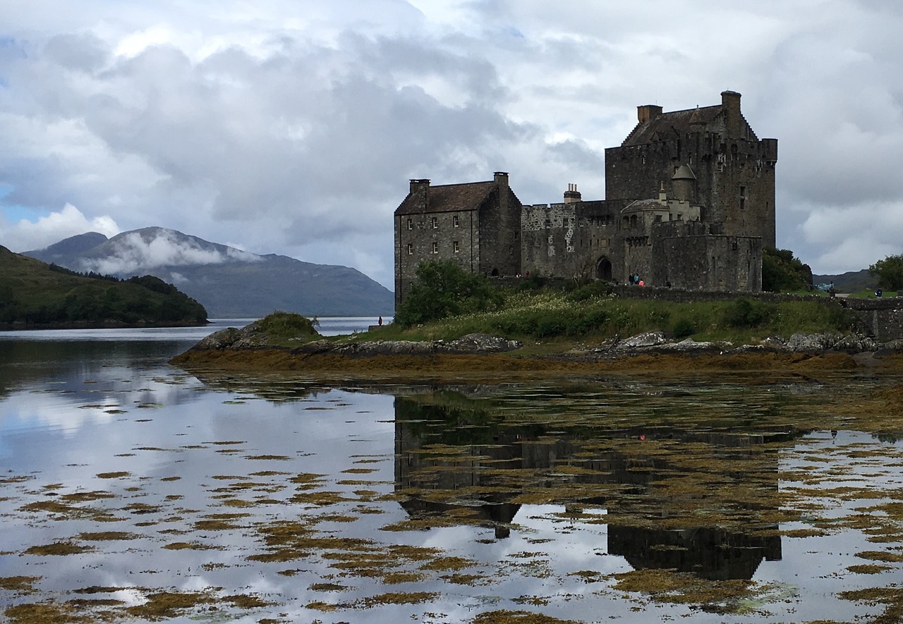 Image - eilean donan scotland stunning