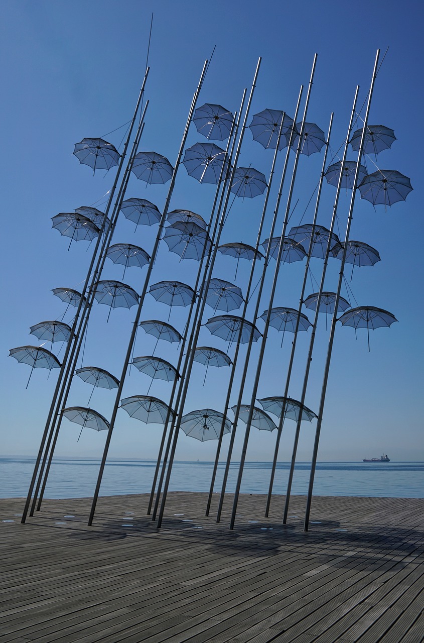 Image - thessaloniki umbrella sculpture