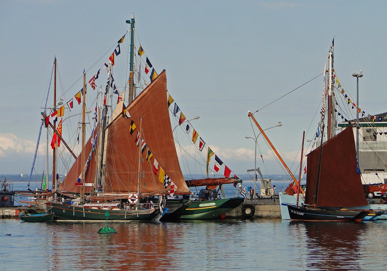 Image - sailboat old rigs boat rigging