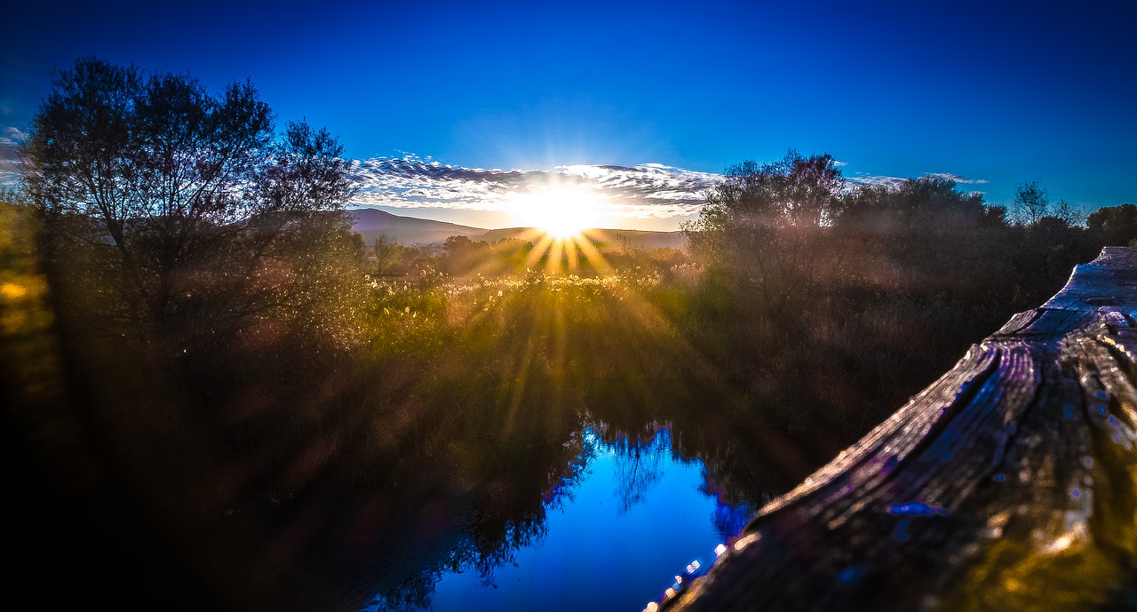 Image - sunset sun west lake nature