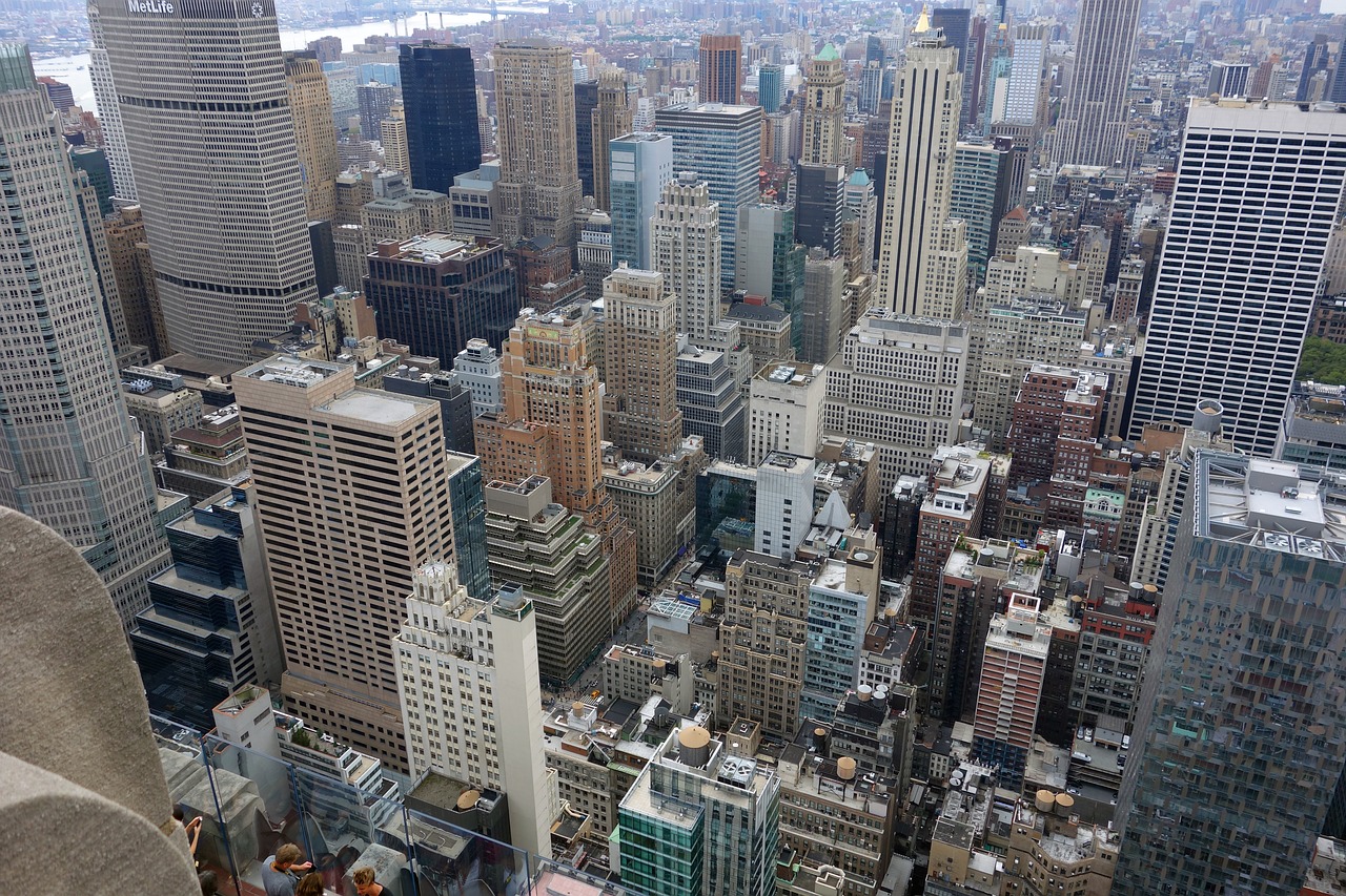 Image - new york street canyon view