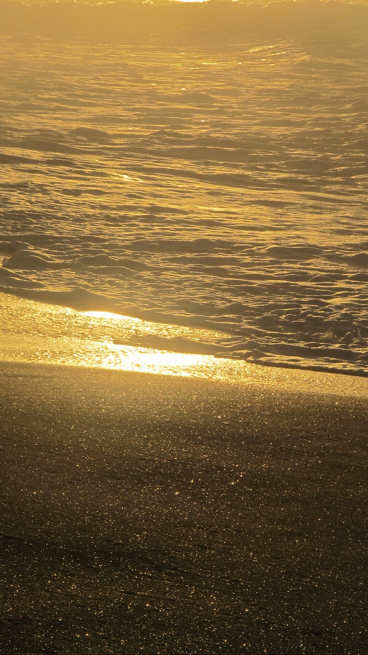 Image - sunrise atlantic ocean sand