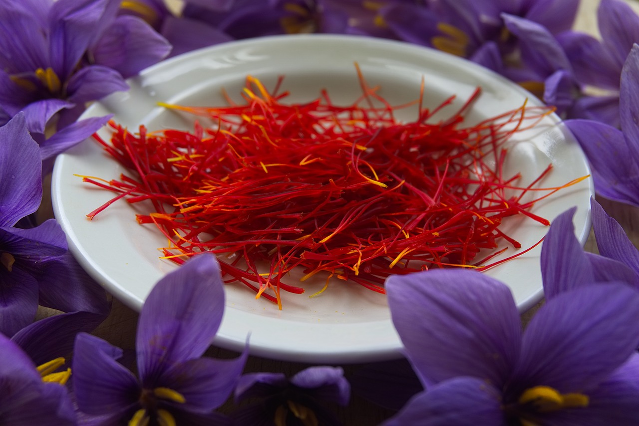 Image - saffron spice pistils