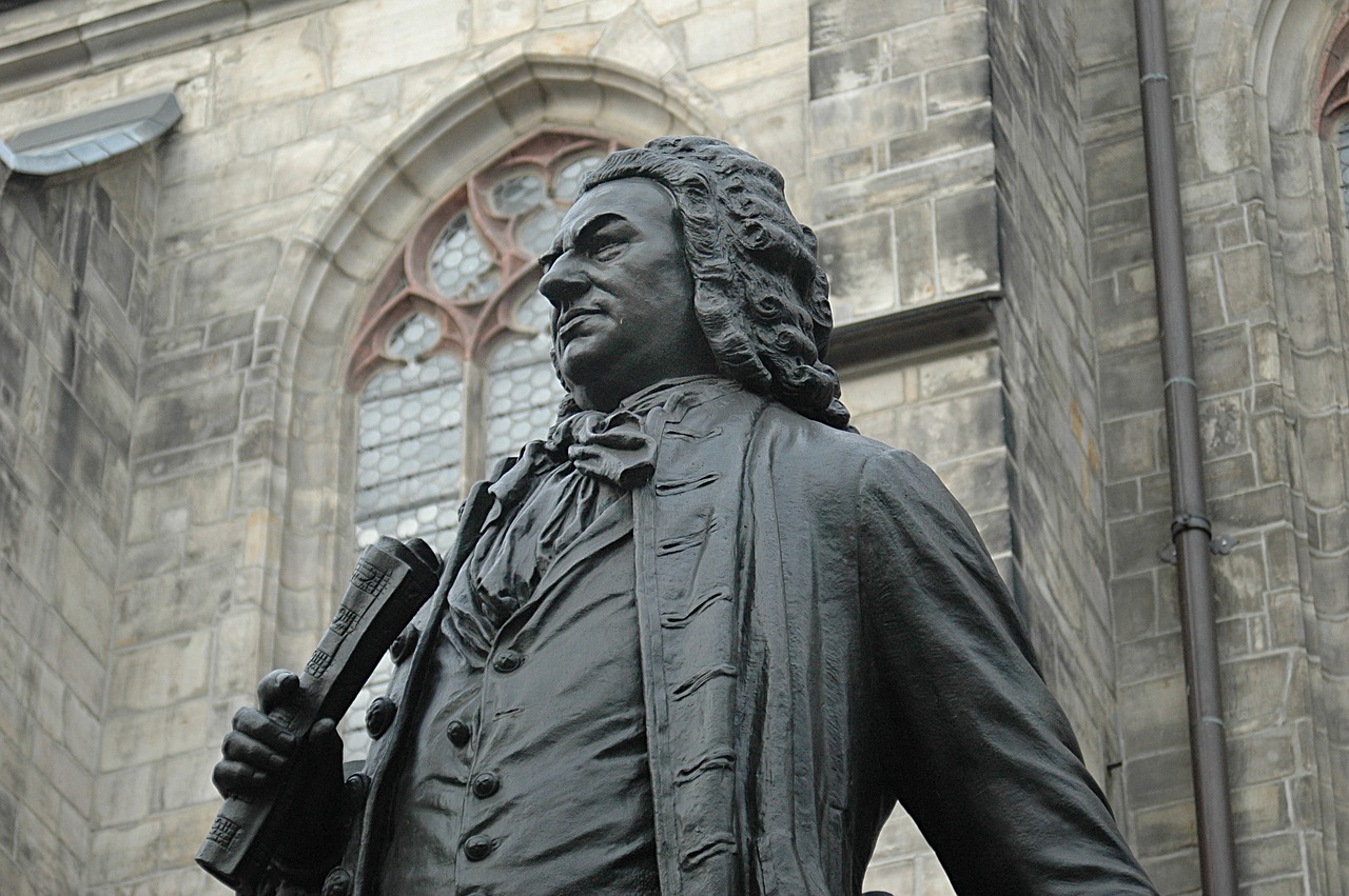 Image - bach composer music monument