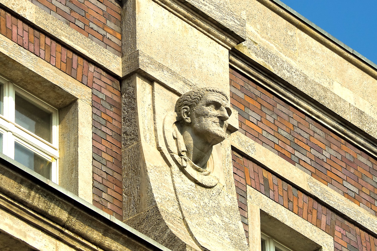 Image - facade statue sculpture ornament