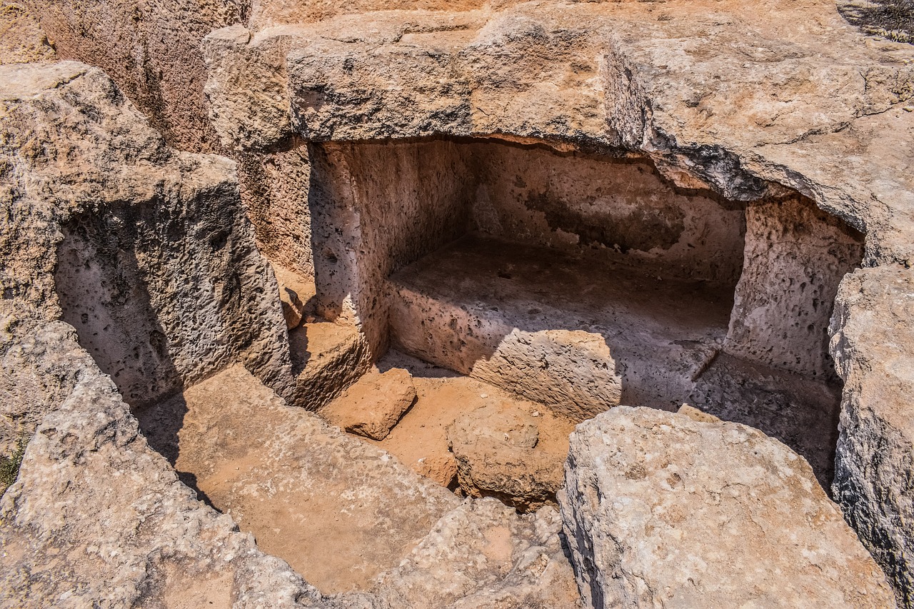 Image - cyprus ayia napa makronissos tomb