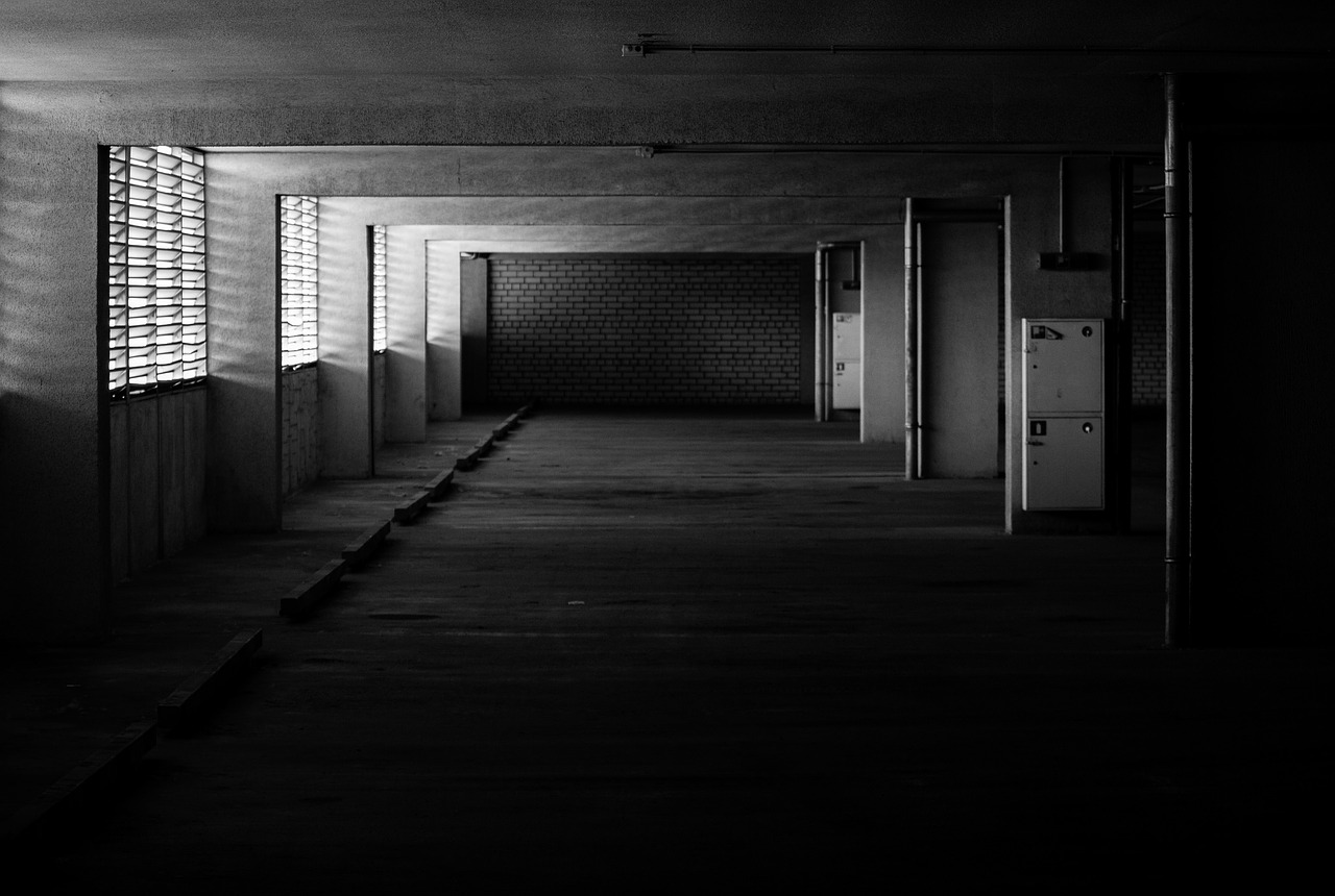 Image - black and white no one the abandoned