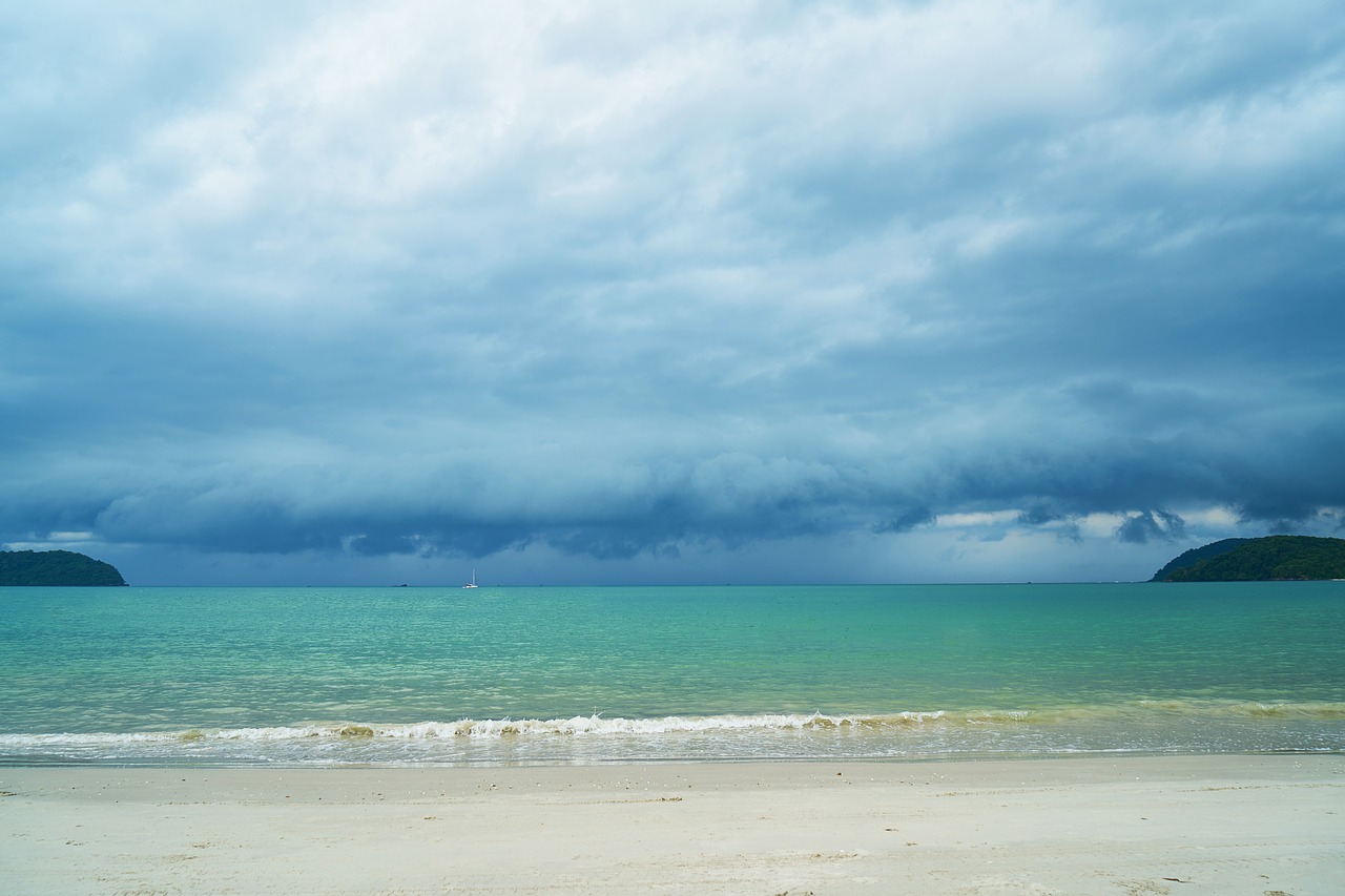 Image - landscape clouds blue marine