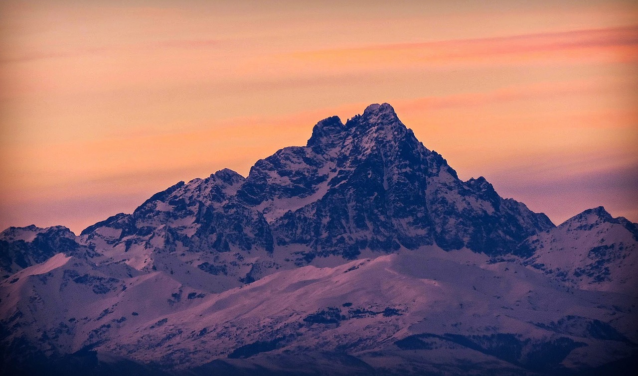 Image - monviso piemonte italy sunset