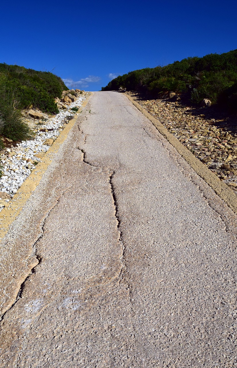 Image - road narrow mediterranean