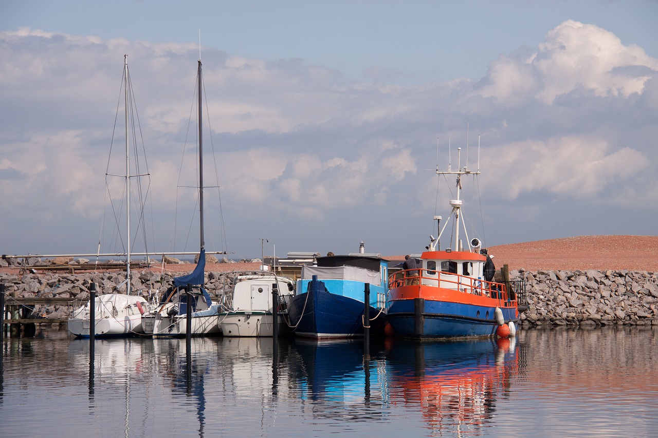 Image - fishing boats port skudehavnen pier