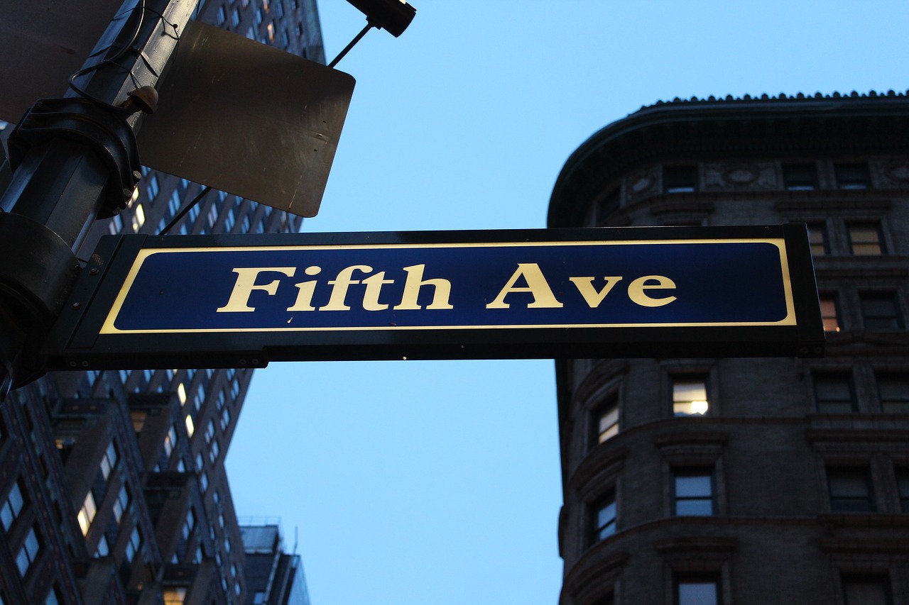 Image - fifth avenue sign avenue fifth