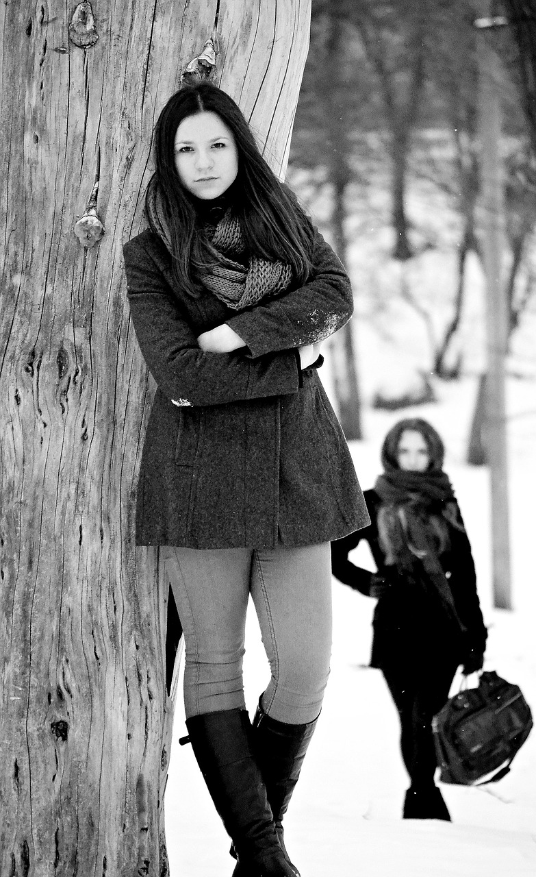 Image - coat winter girl snow scarf