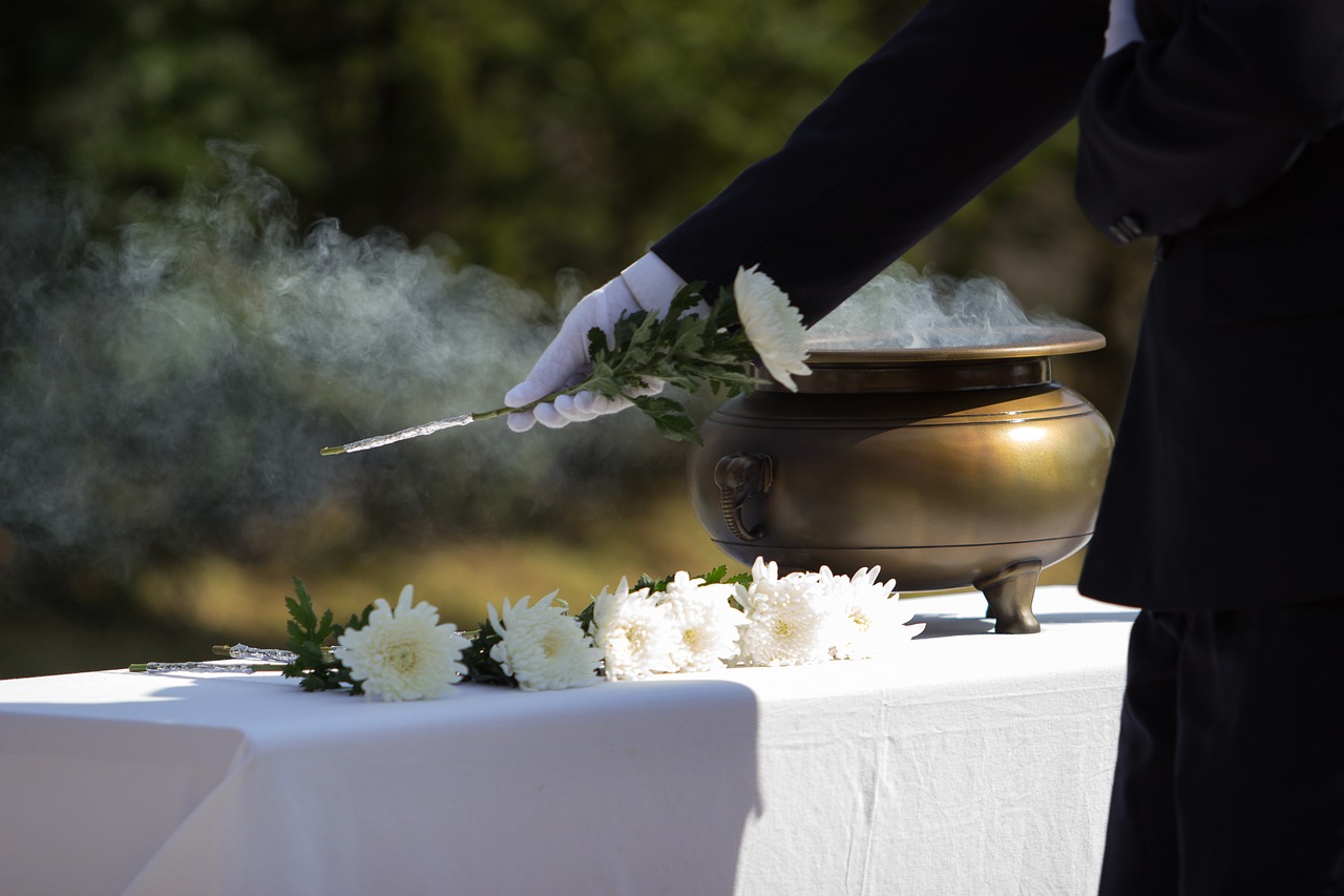 Image - incense memorial wreath