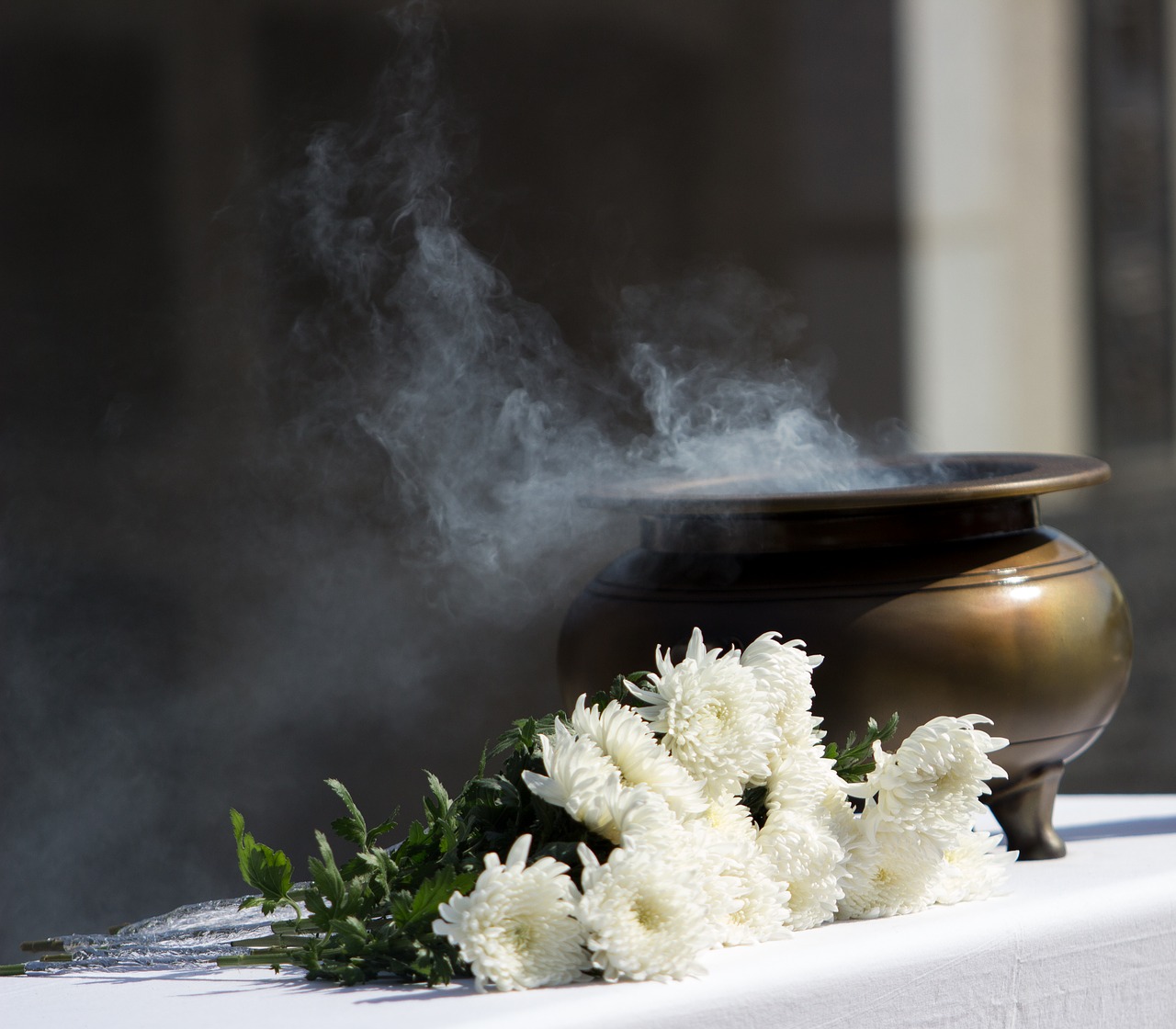 Image - incense memorial wreath