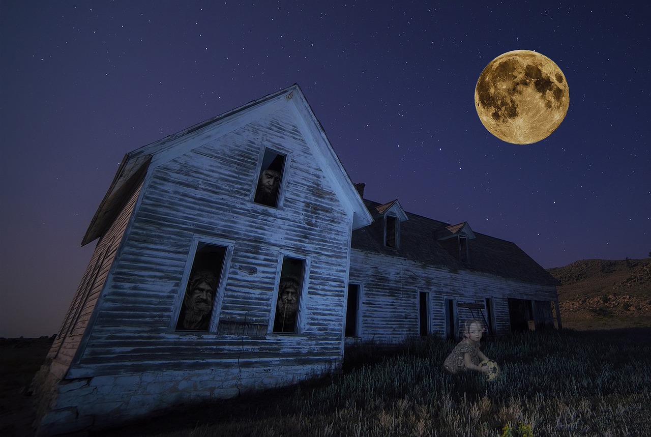 Image - haunted house moon stars ghost