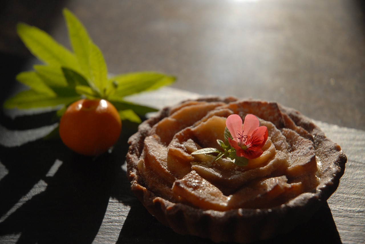 Image - apple tart tart dessert apple pie