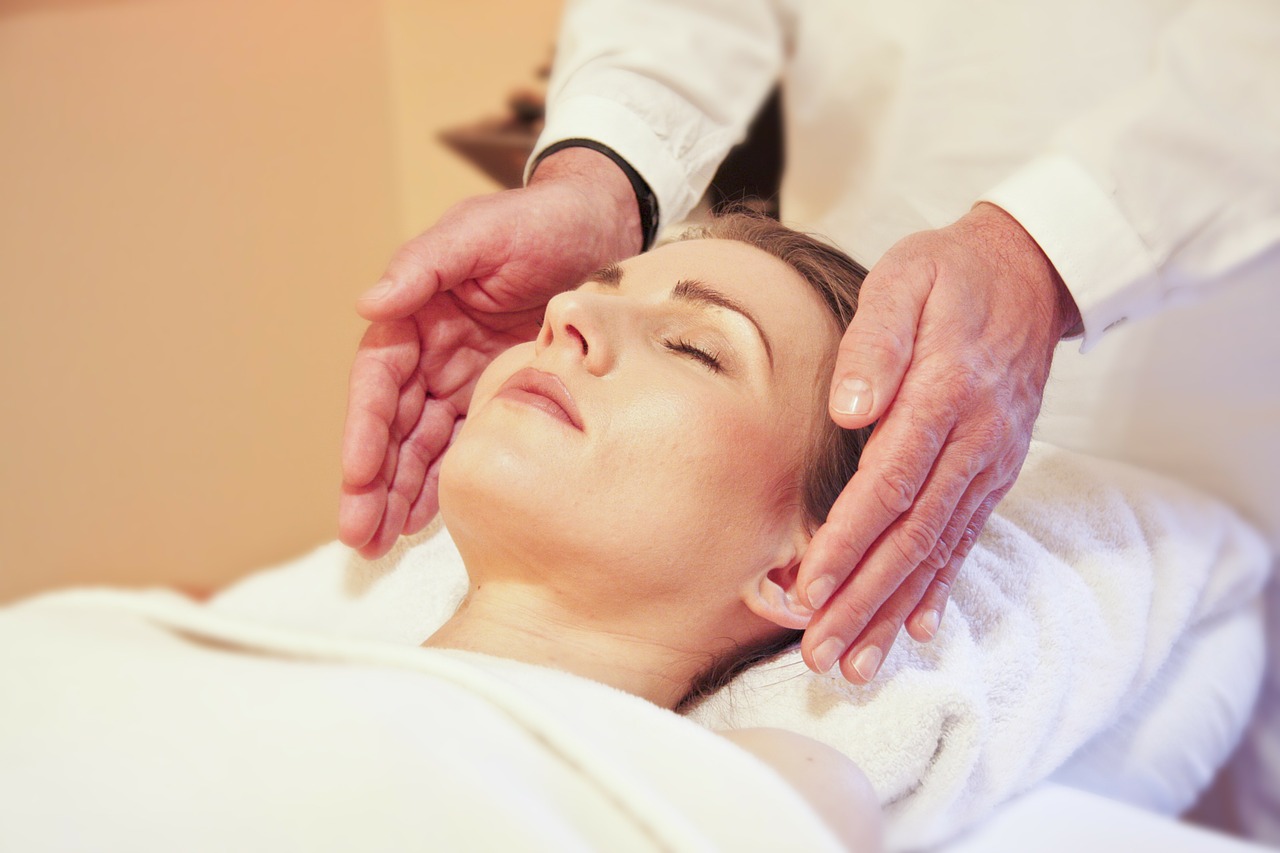 Image - wellness massage reiki