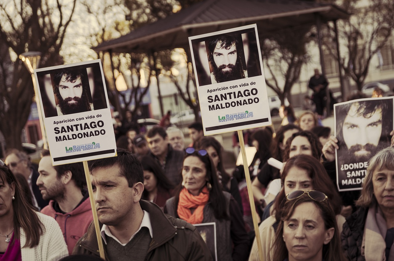 Image - march protest santiago maldonado