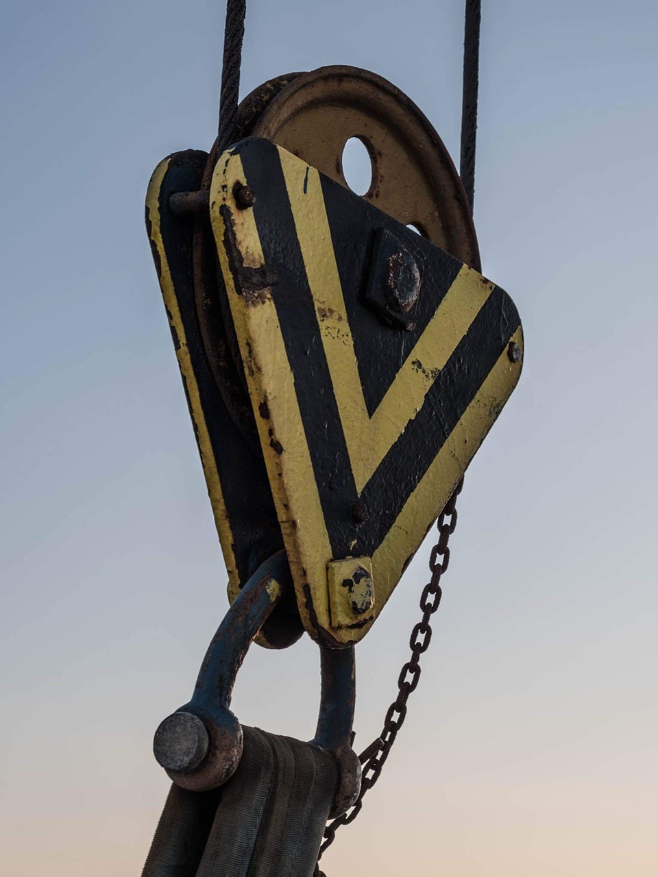 Image - tools crane port danger heavy