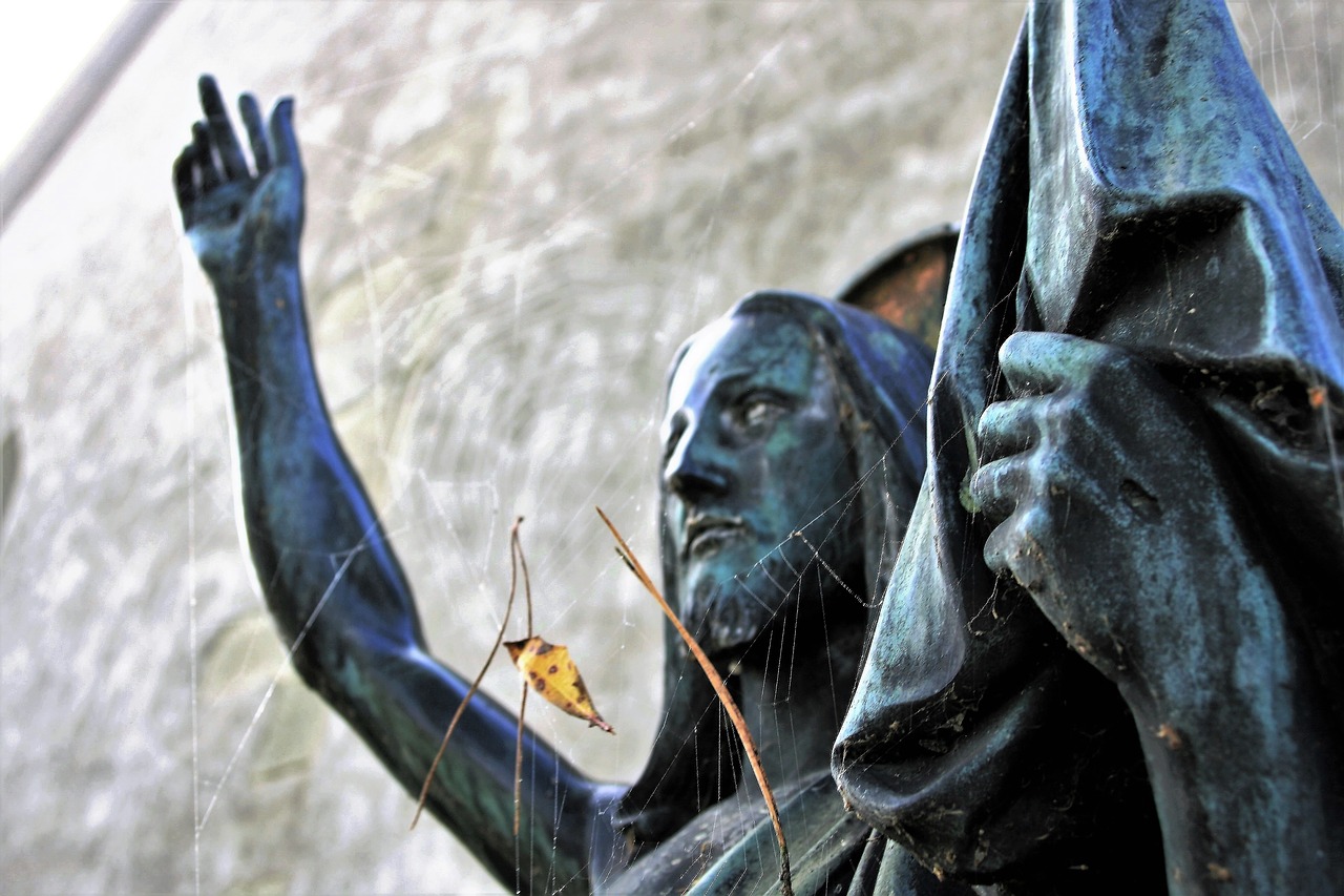 Image - christianity sculpture bronze jesus