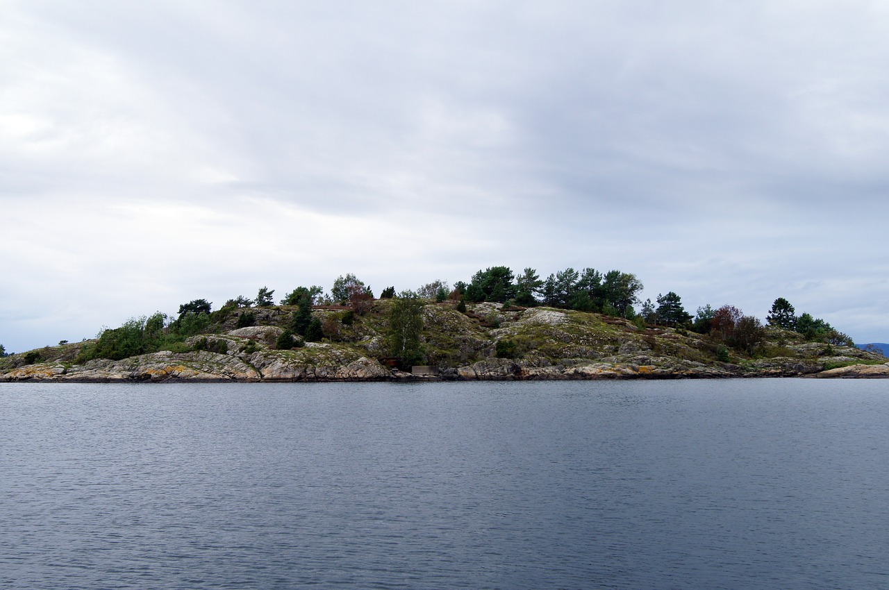 Image - norway son rock fjord water