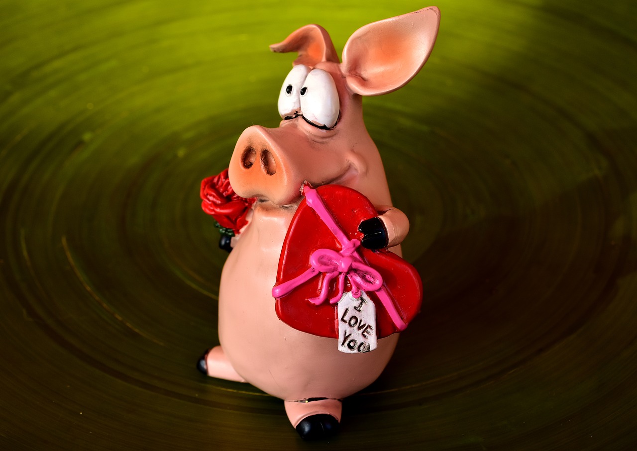 Image - piglet figure love funny cute