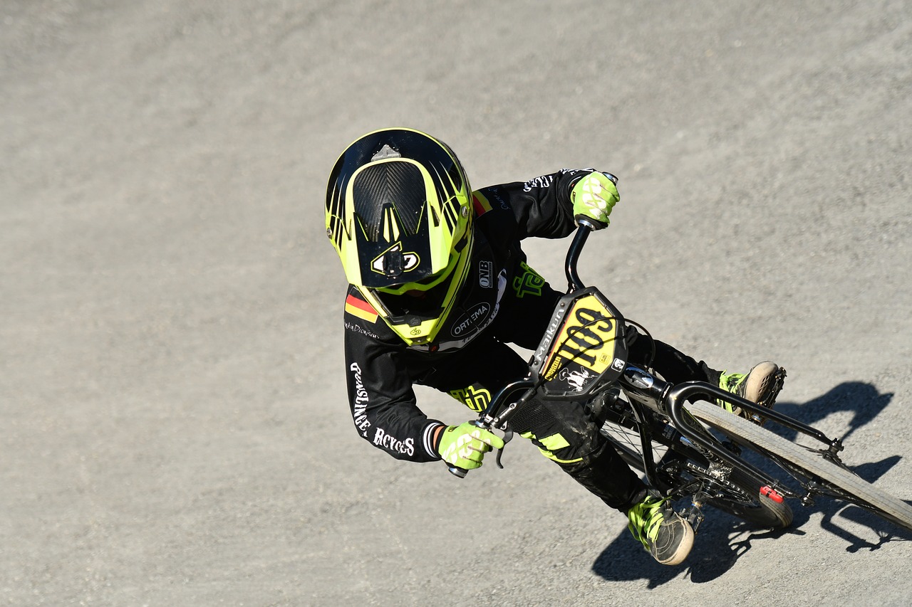 Image - bmx race action cyclists