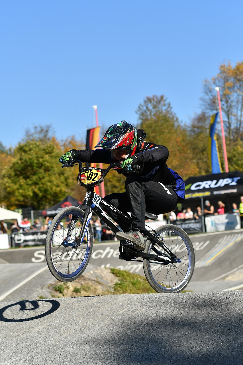 Image - bmx race action cyclists