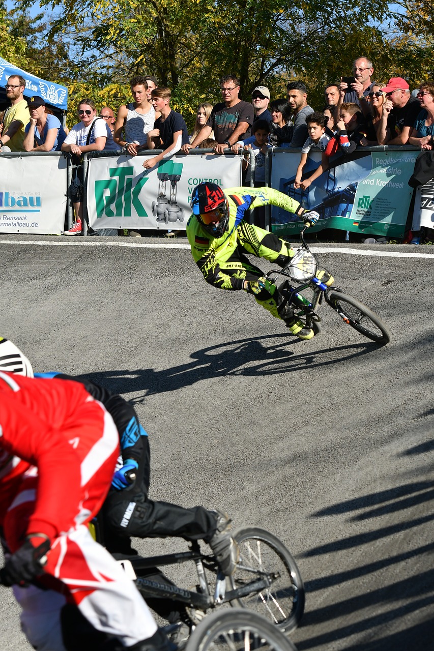 Image - bmx race action cyclists