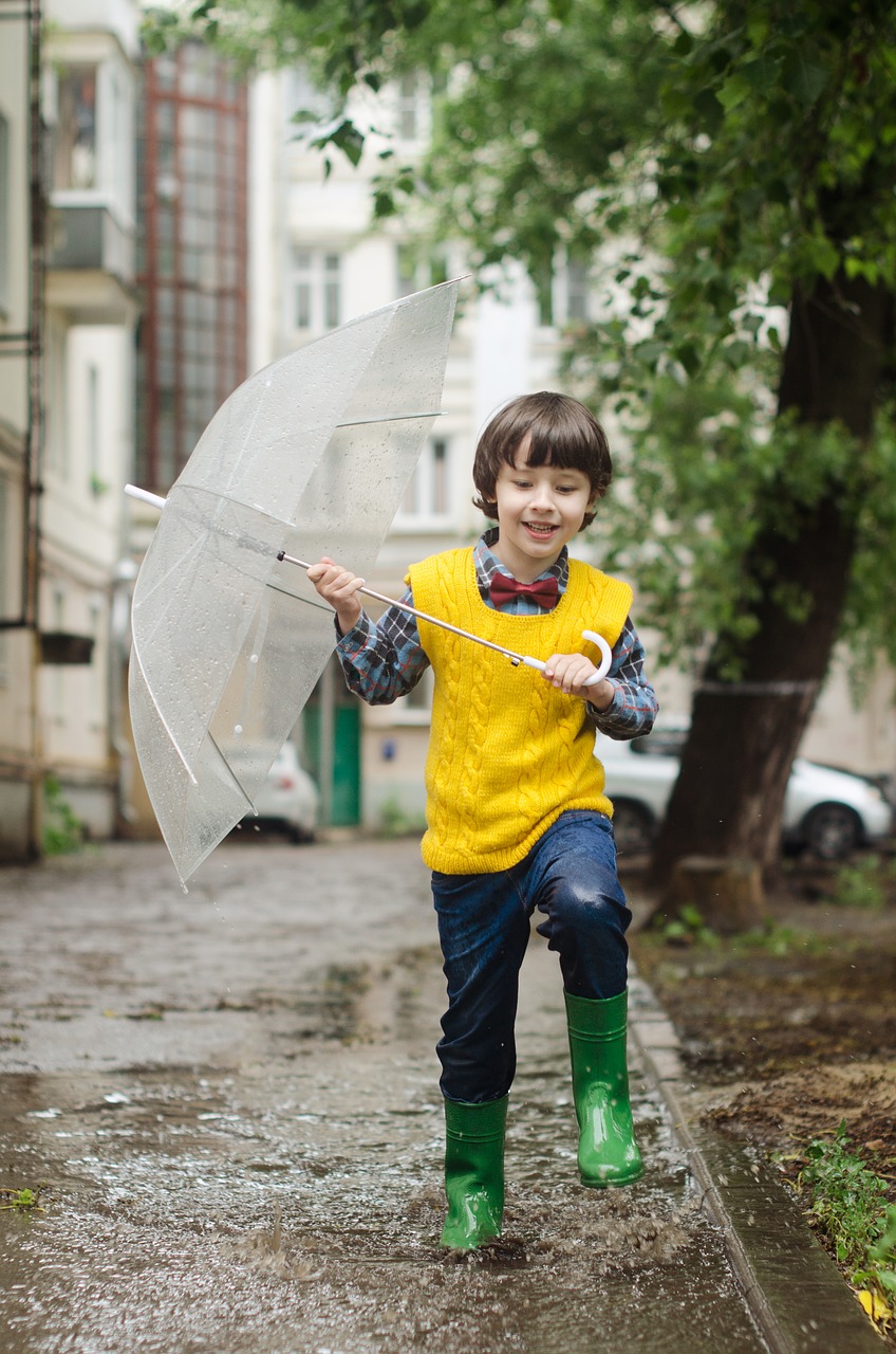 Image - umbrella puddle kid baby kids boy