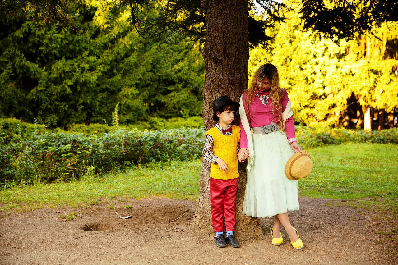 Image - forest tree mom son boy retro