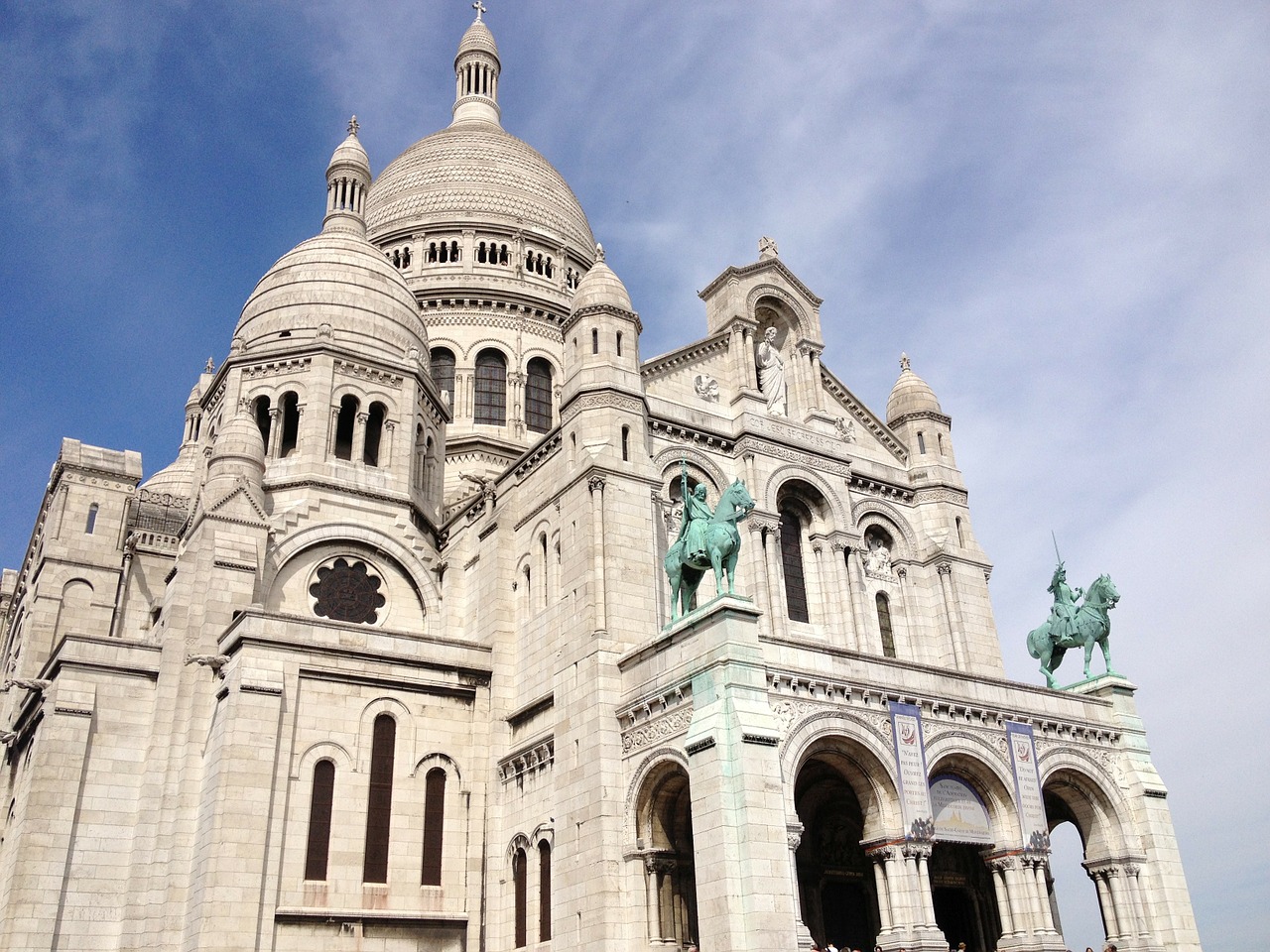 Image - sacré cœur basilica basilica church