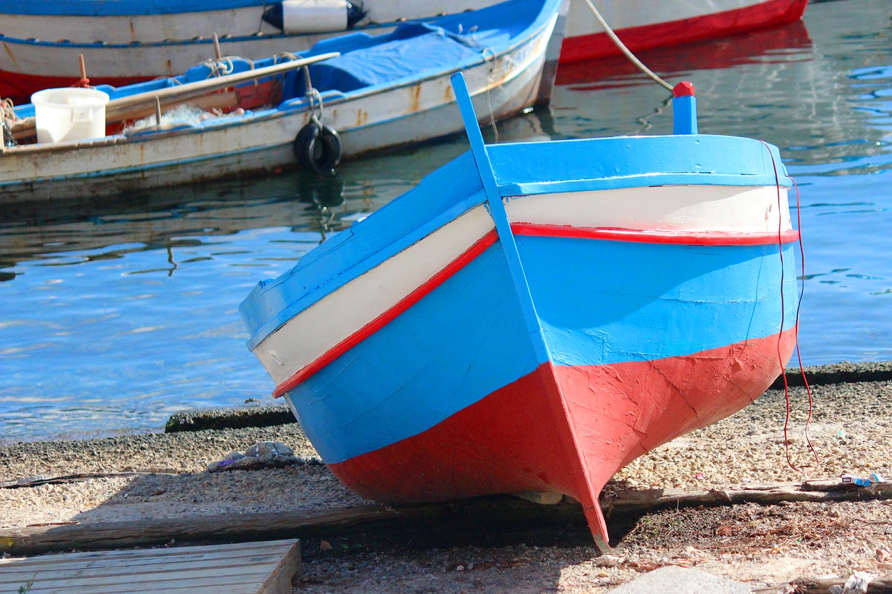 Image - boat porto palermo mondello marina