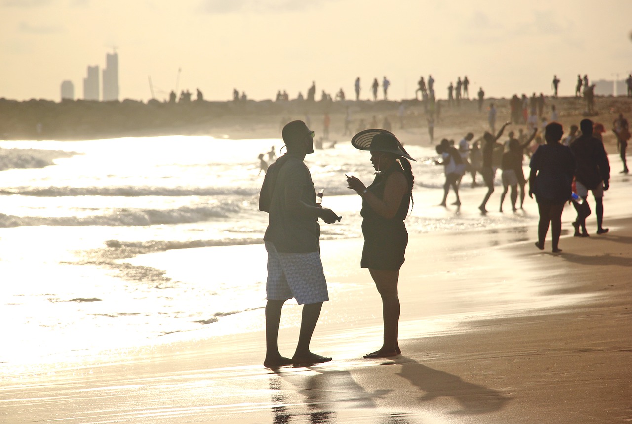 Image - beach love sunset sea man woman