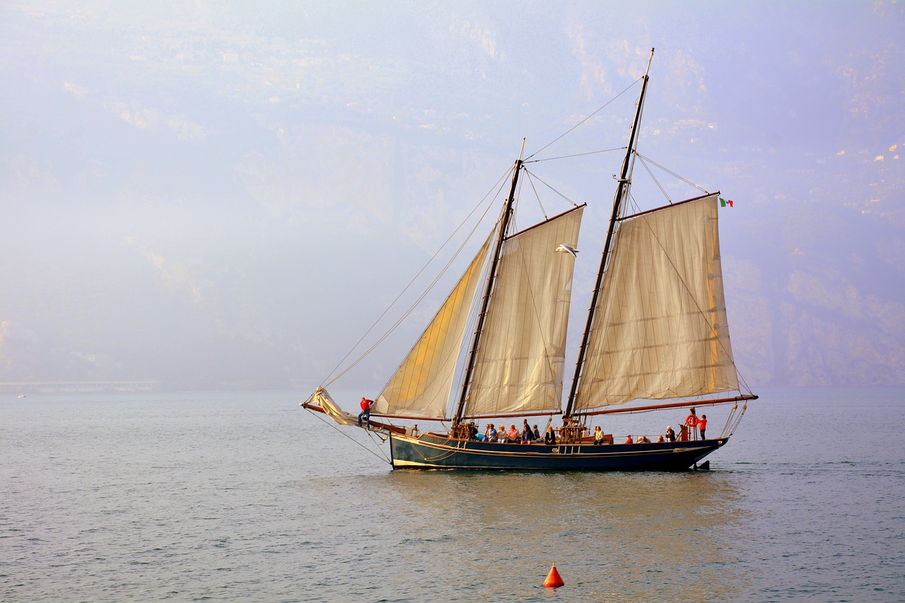 Image - sailing ship lake garda sails boat