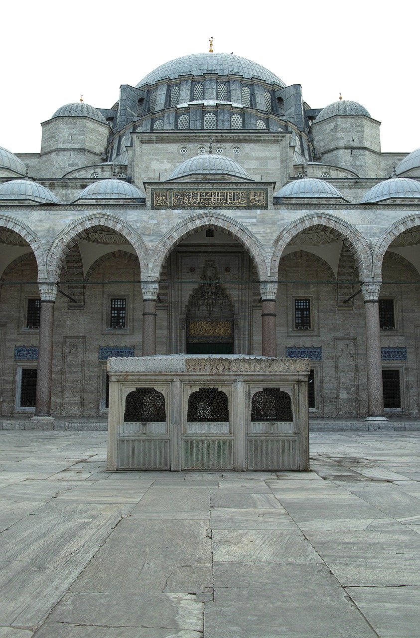 Image - süleymaniye cami minaret istanbul