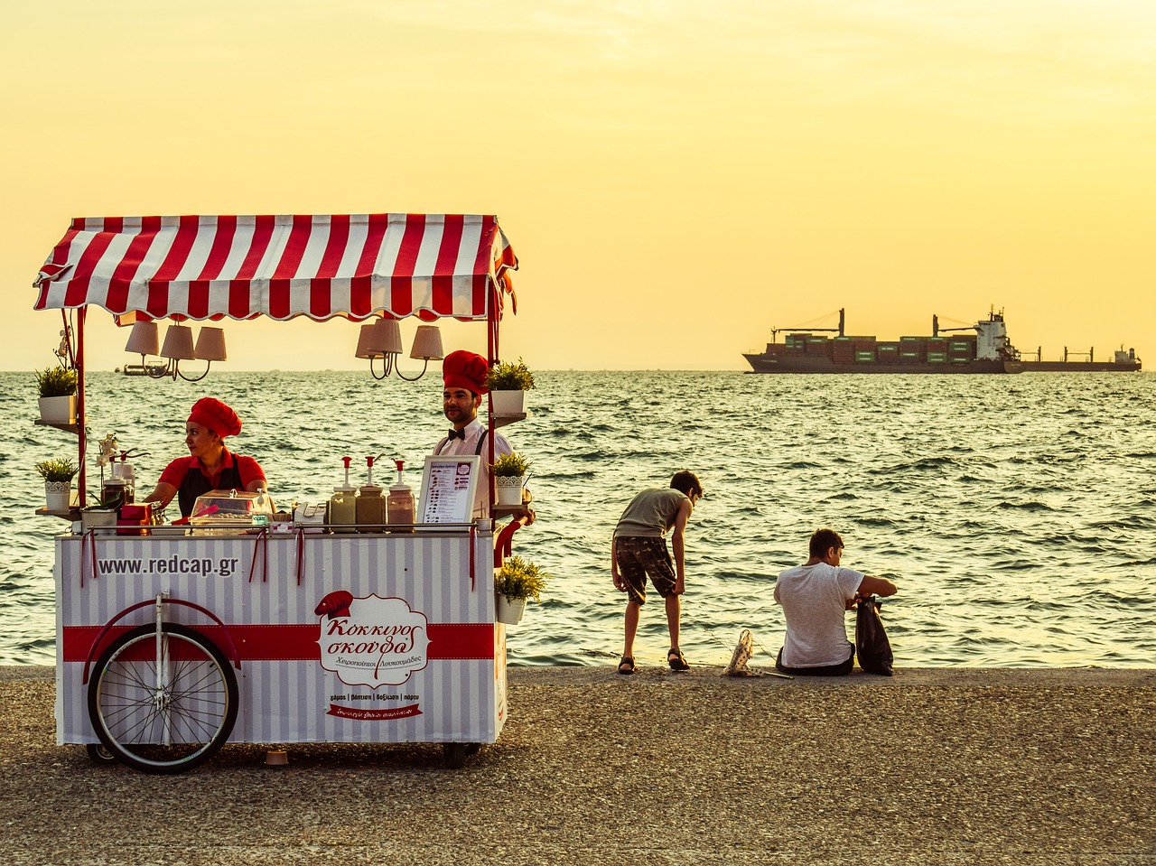 Image - vendor kiosk vintage promenade