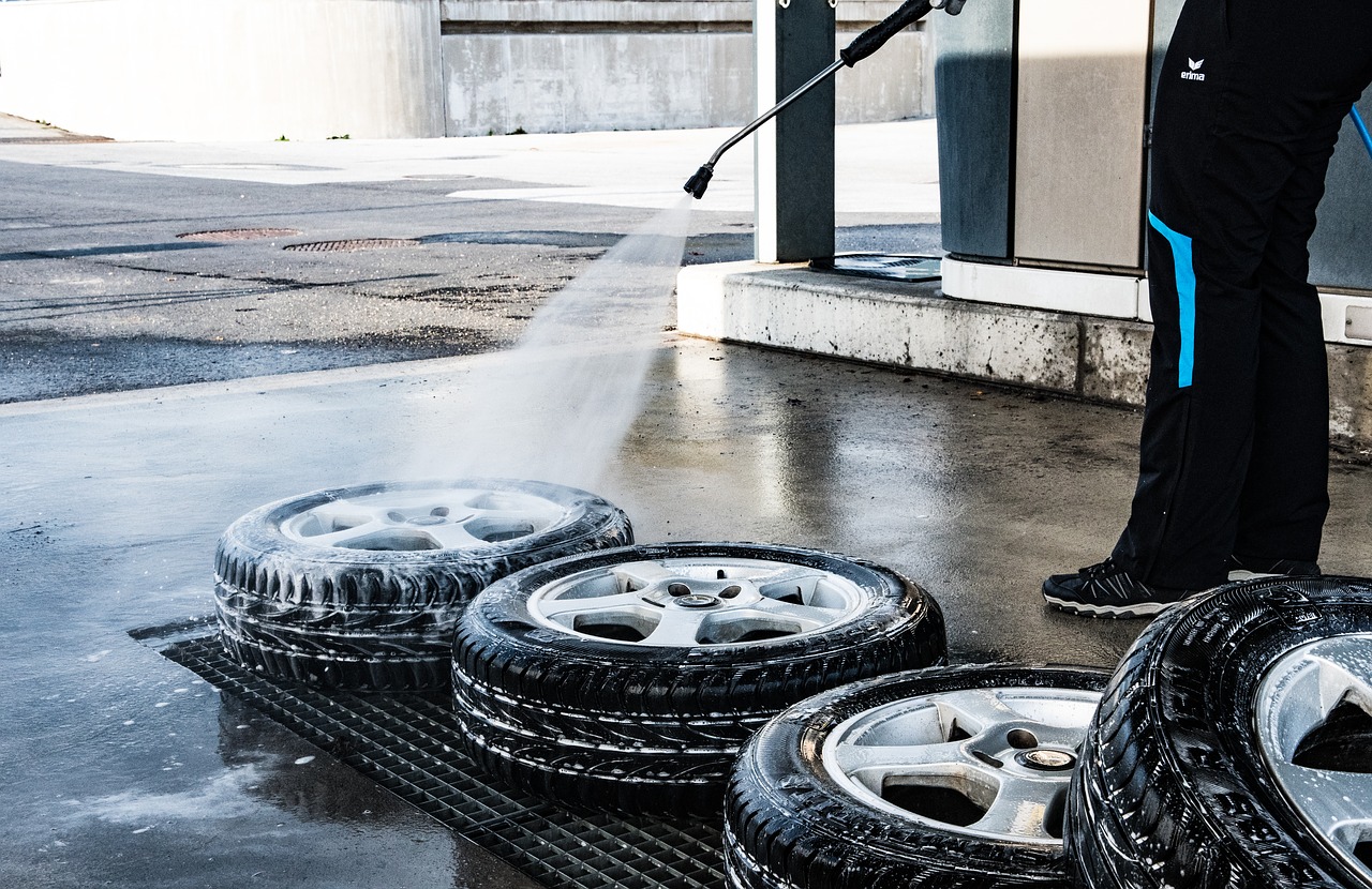 Image - mature wash lance wash auto tyres