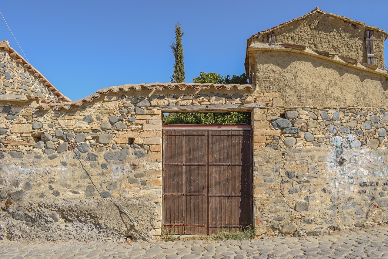 Image - old house traditional architecture