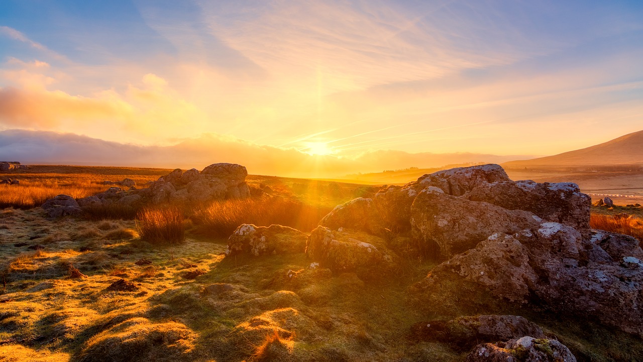 Image - yorkshire dales golden hour sunrise