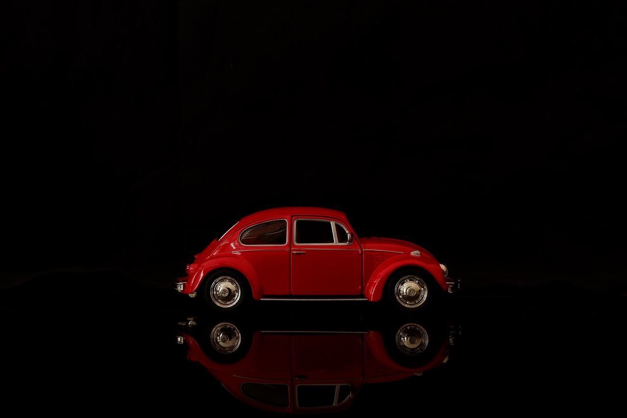 Image - car toy red side view classic